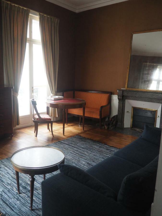 Le Quatre Bed & Breakfast